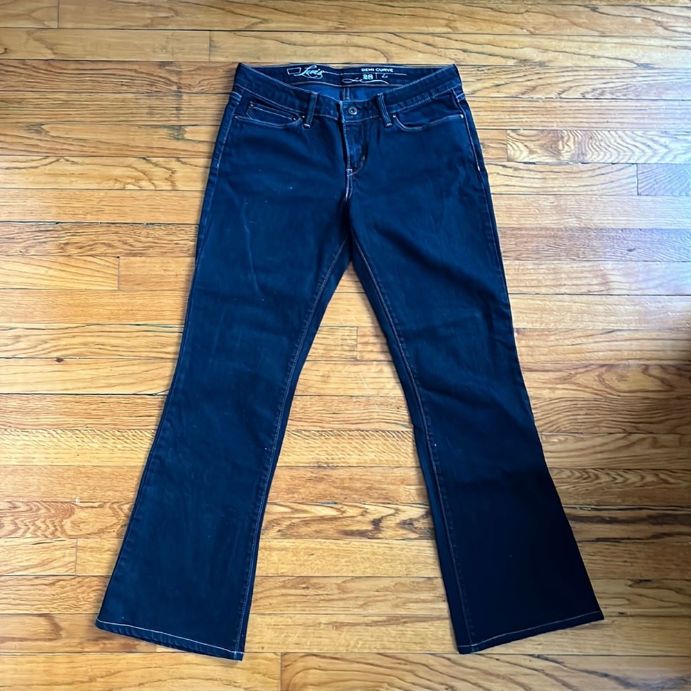 Levi’s Mid Rise Demi Curve Flared Jeans